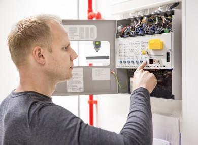 Fake Electrician Fake Electrician